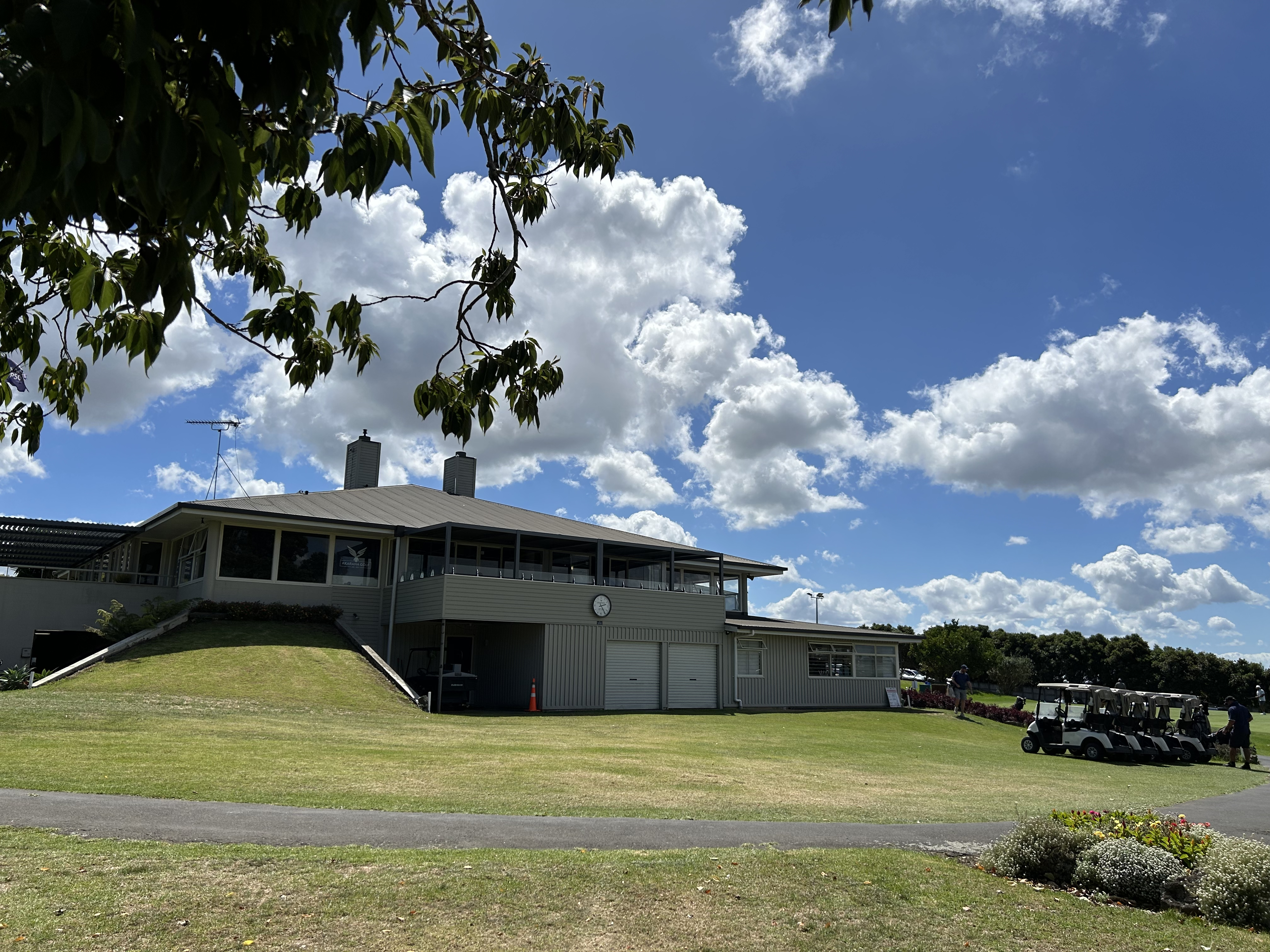 Clubhaus, Akanara GC