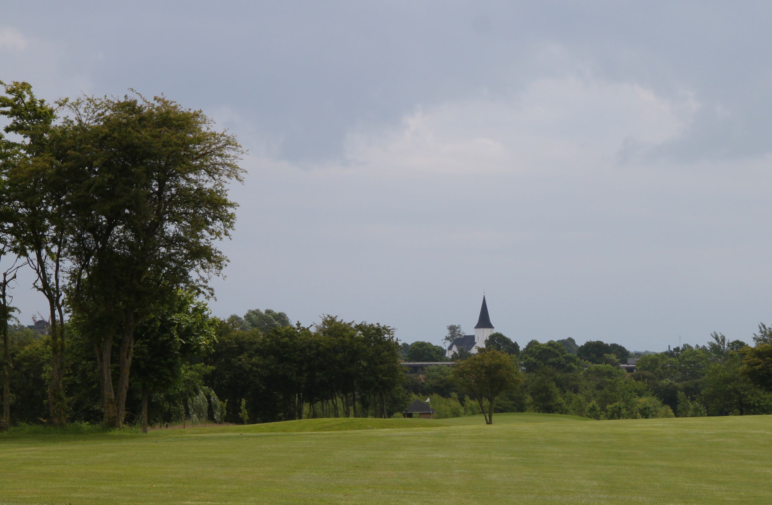 Nordborg GK: Ausblick mit Kirche