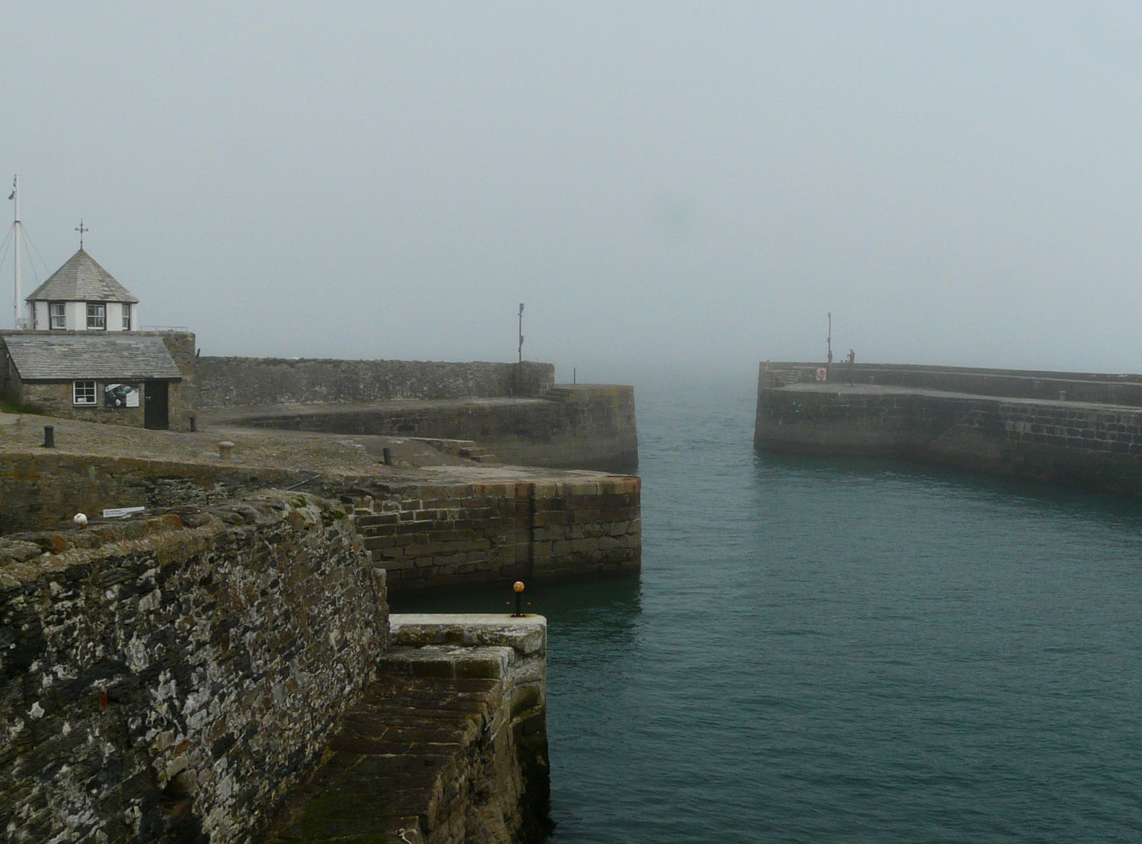 Dahinter nichts. Hafen Carlyon Bay