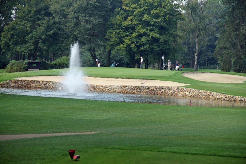 Artenreich - nicht nur rund um den Teich (Bild: Westfälischer GC Gütersloh)