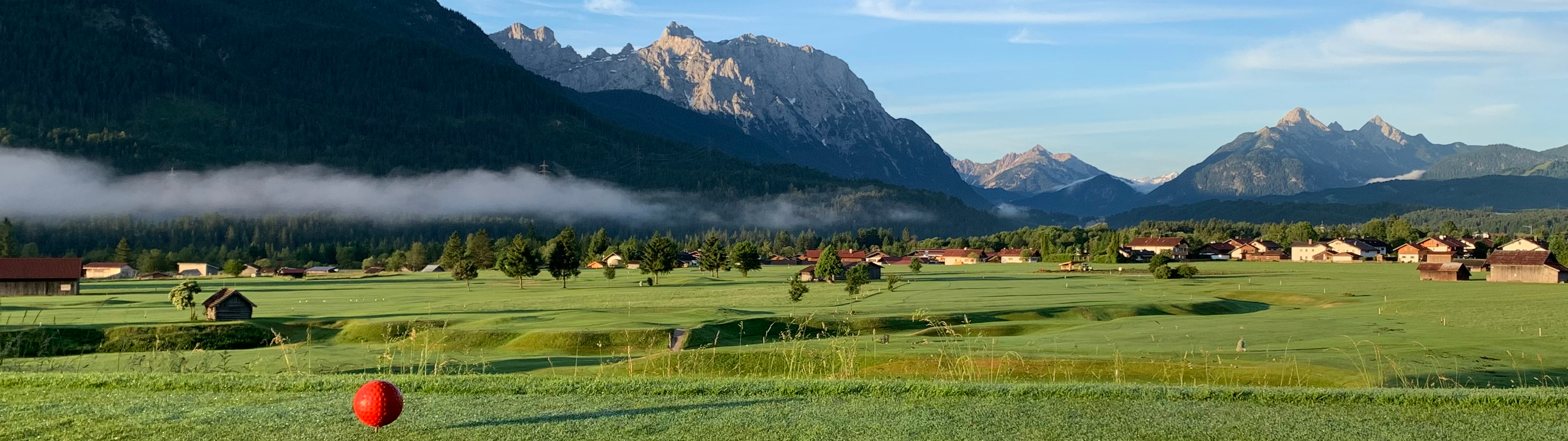 Golfen im Golf- und Landclub Karwendel mit malerischem Blick 